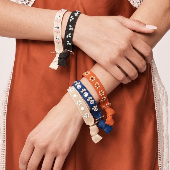 LELE SADOUGHI NWT AUTHENTIC EMBELLISHED PINK  LEOPARD COLOR ELASTIC BRACELET - Picture 2 of 9